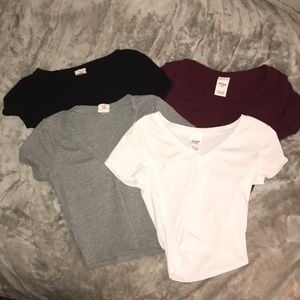 *4 SHIRT BUNDLE* DESTINED Ribbed V-Neck Crop Tee